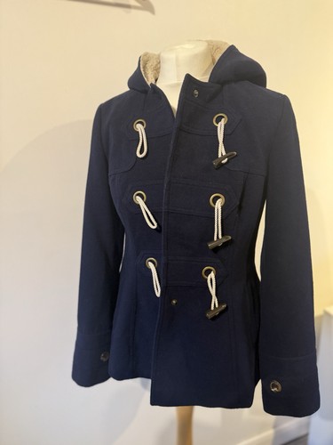 Bnwt women redherring size - women’s,
