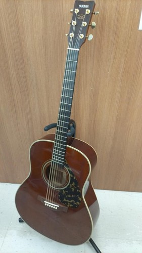 Yamaha acoustic guitar 11b - yamaha,