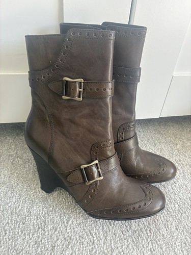 Ash brown leather wedge heel