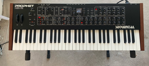 Dave smith instruments - dave, /