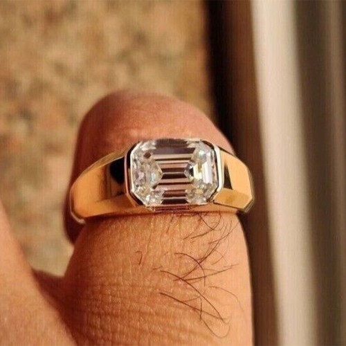 Emerald cut diamond - 3.20,