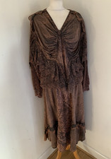 Ann Balon top skirt lace