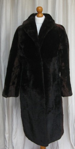 Beautiful vintage beaver - vintage,