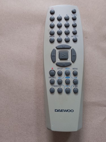 Daewoo dvd combo - tv/dvd, remote