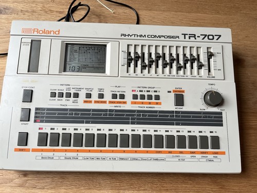 Roland 707 rhythm - tr-707,
