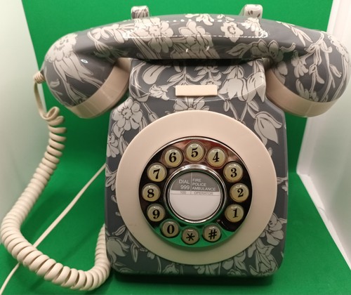 Retro telephone protelx - retro,