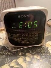 Sony Dream Machine ICF-C120L Digicube Retro Cool Radio Alarm Clock
