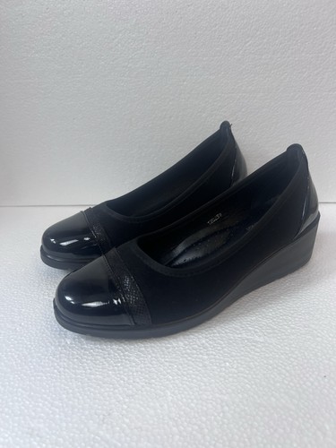 Ladies black shoes - black, wedge