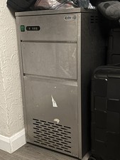 Commercial Crushed Ice Machine