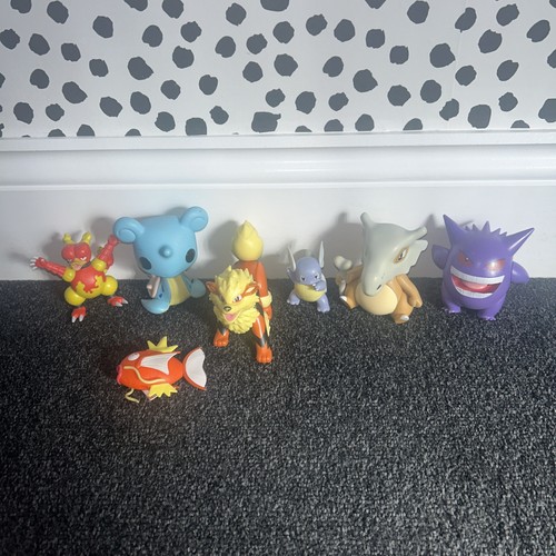 Pokemon figure bundle - pokemon,