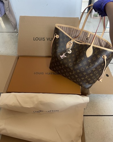 Louis vuitton neverfull - louis,
