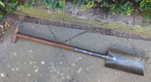 Vintage spade trenching - spade,