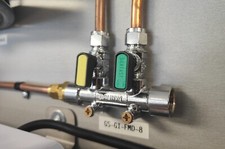 8mm Double Gas Isolator, Motorhome/Campervan, Gas Manifold Isolation Valve