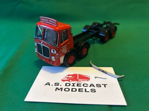 Corgi modern truck heavy - modern,