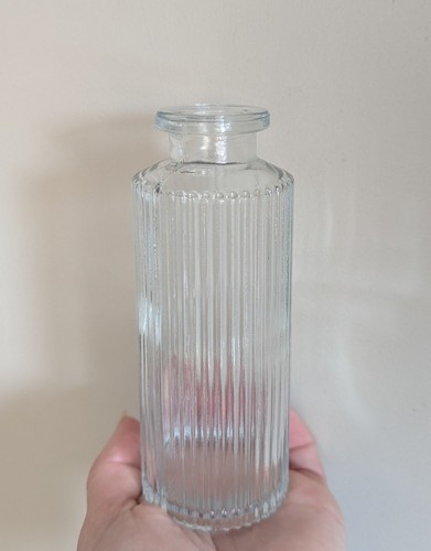 Bud vase stem - bud,
