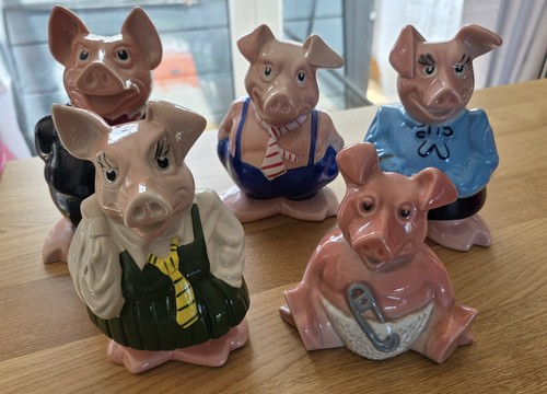 Wade natwest pigs full - ,,