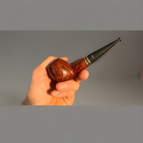 Stanwell tobacco pipe - pipe, model