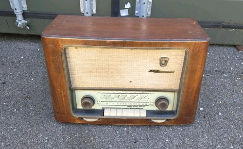 Grundig model 2043 radio - 2043,