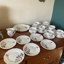 ROYAL ALBERT QUEENS MESSENGER 21 PIECE TEA SET AFTERNOON TEA FOR 6 COMPLETE SET