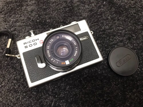 Ricoh 500 35mm film camera - g,