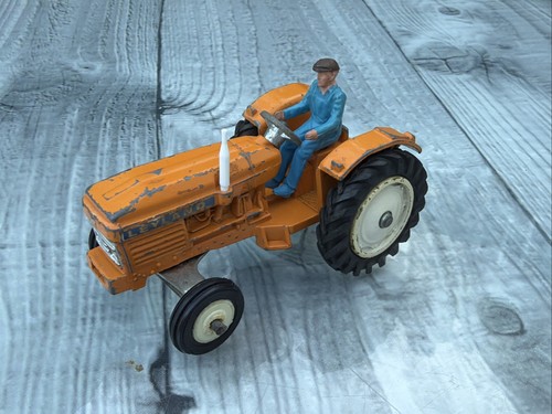 Dinky leyland 384 tractor - dinky,