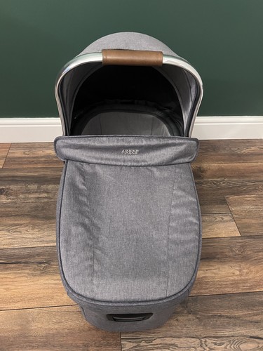 Mamas papas carrycot for - papas,