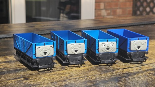 Hornby thomas friends custom - hornby,