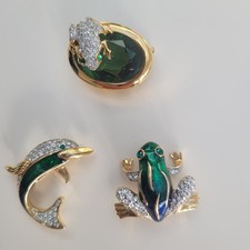 Brooches x 3 Attwood and
