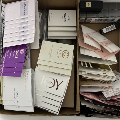 Women perfume sample - 10, women’s