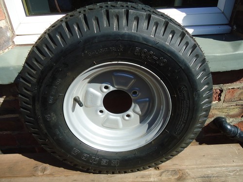 Wheel tyre for - wheel,