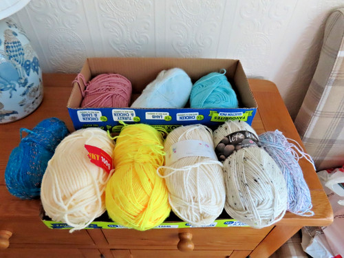 Knitting wool job lot - wool,
