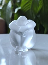 LALIQUE France "Nu Nabhi"