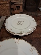 Set of 4 Royal Doulton English Fine Bone China Monteigne Dinner Plates H.4594