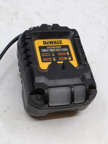 Dewalt dcb1102 compact 12v - dcb1102,