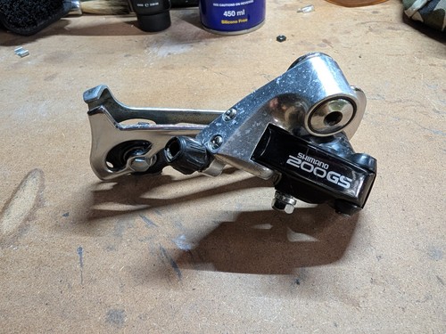 Shimano 200gs m200 rear - shimano,