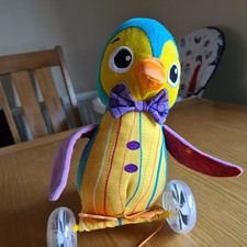 Lamaze Waddles The Pull Along