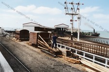 IWC886 - On Ryde Pier , Isle