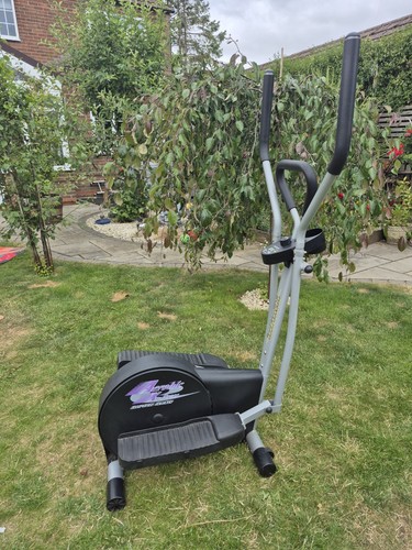 Cross trainer infiniti fitness - infiniti,