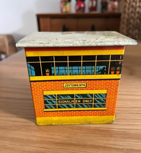 Mettoy gauge signal box - signal,