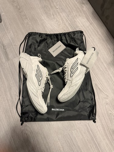 Balenciaga monday trainers - balenciaga,