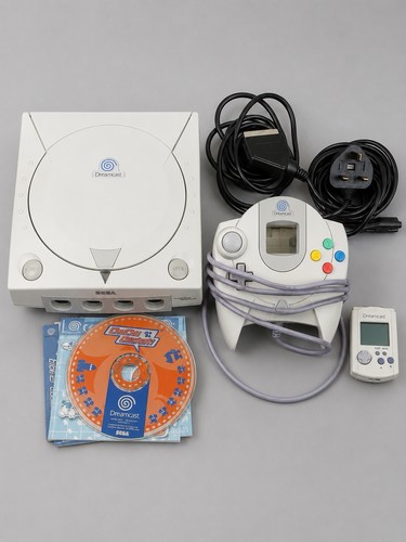 Sega dreamcast console bundle - sega,