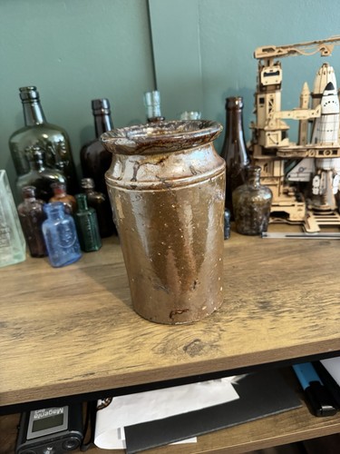Brown glazed stoneware - brown,