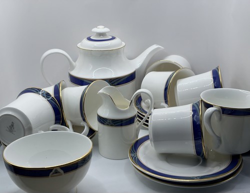 Exquisite royal doulton - royal,