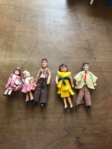 Vintage dolls house flagg - vintage,