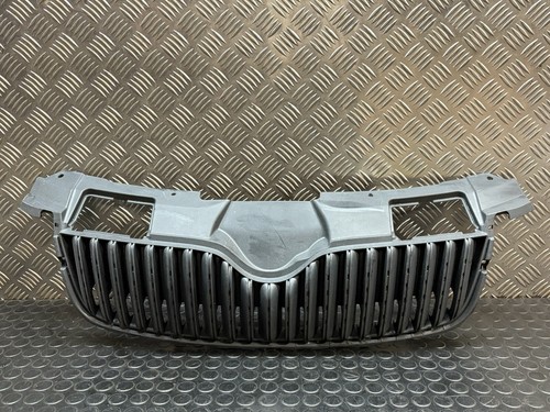 Genuine skoda fabia mk2 - fabia, front