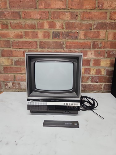 Amstrad colour and - 9",