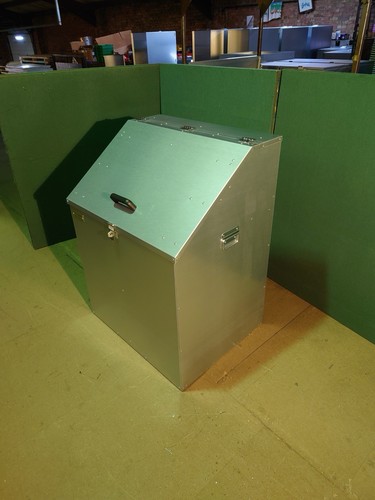 Comp slope metal - comp,