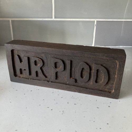 Vintage hand carved - vintage,