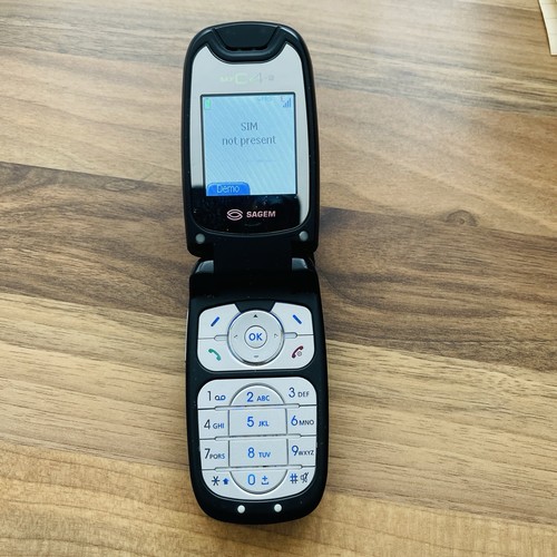 Sagem myc4 mobile flip phone - myc4-2,