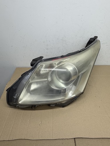 Toyota avensis halogen - 09-11,